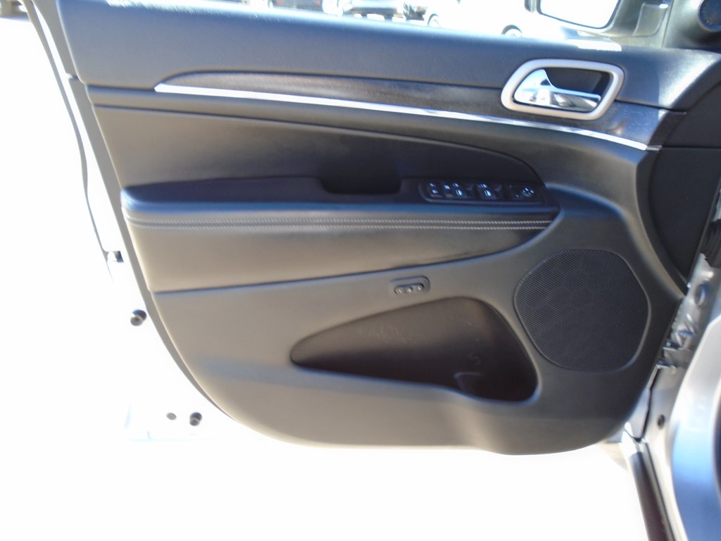 Jeep Grand Cherokee Limited 4WD 2015