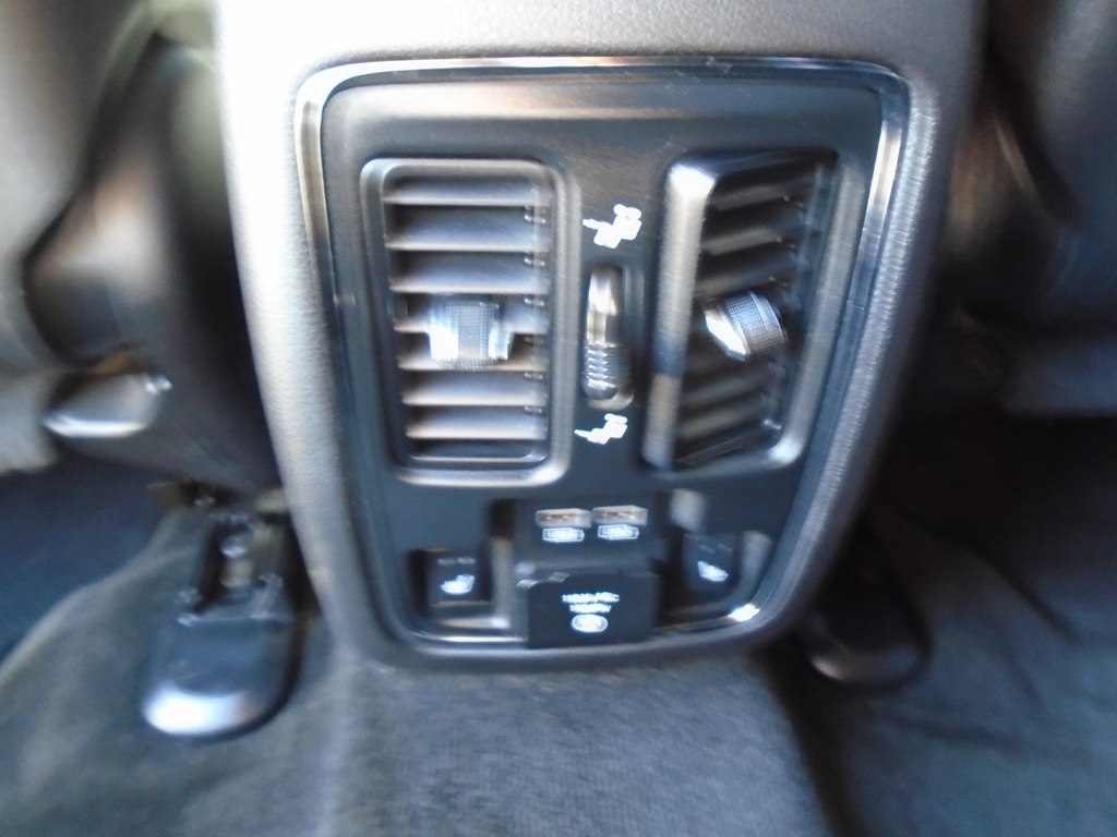 Jeep Grand Cherokee Limited 4WD 2015