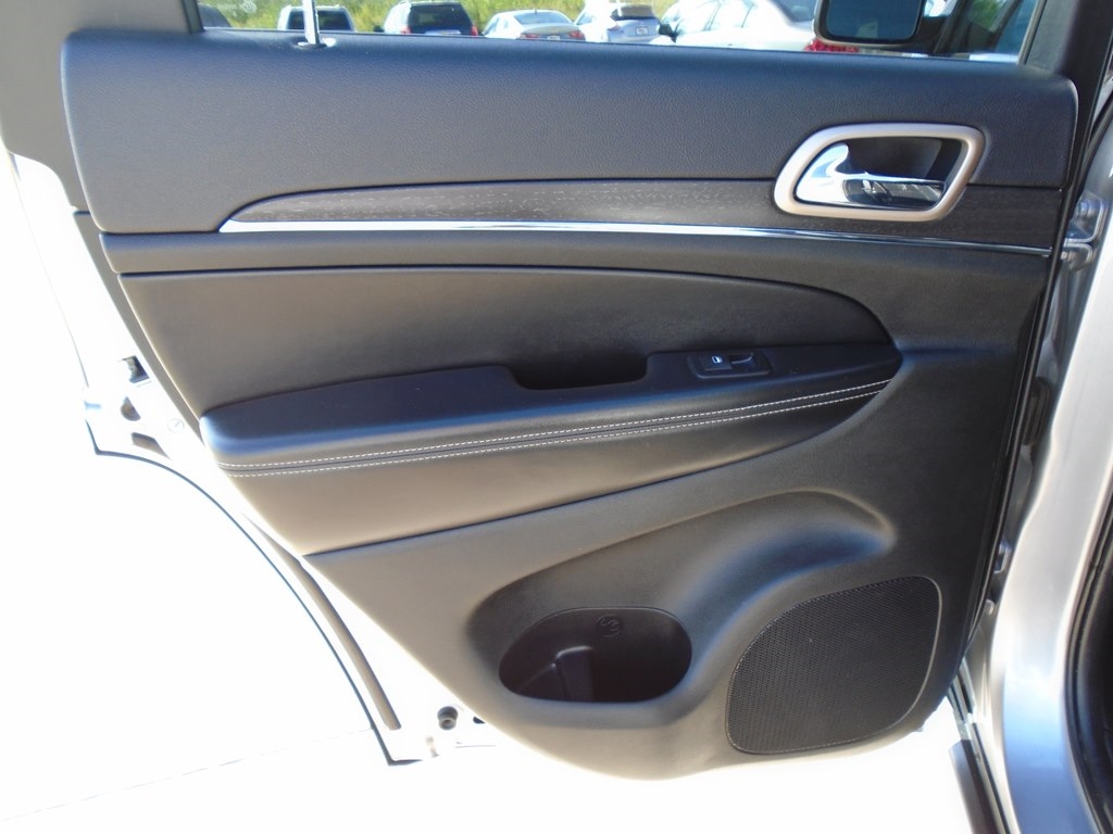 Jeep Grand Cherokee Limited 4WD 2015