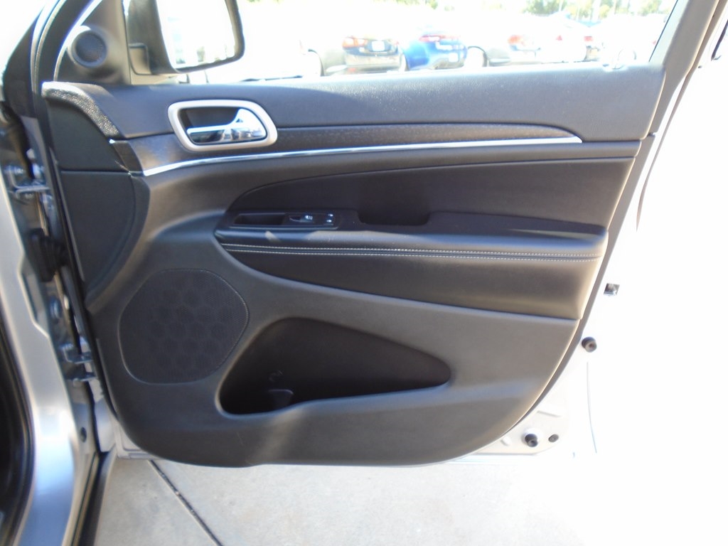 Jeep Grand Cherokee Limited 4WD 2015