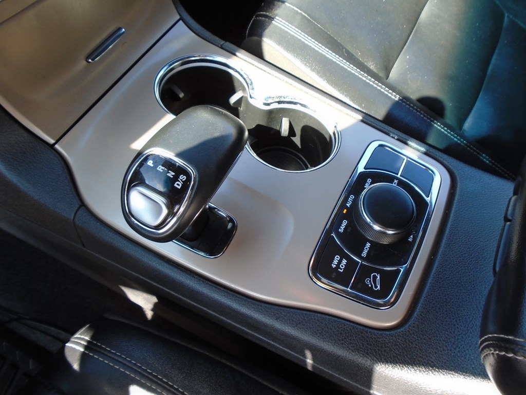 Jeep Grand Cherokee Limited 4WD 2015