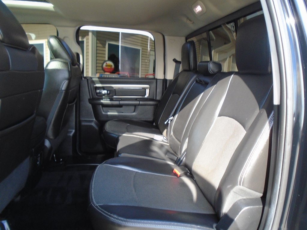 RAM 1500 Sport Crew Cab LWB 4WD 2014