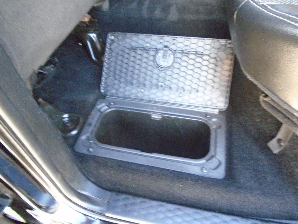 RAM 1500 Sport Crew Cab LWB 4WD 2014