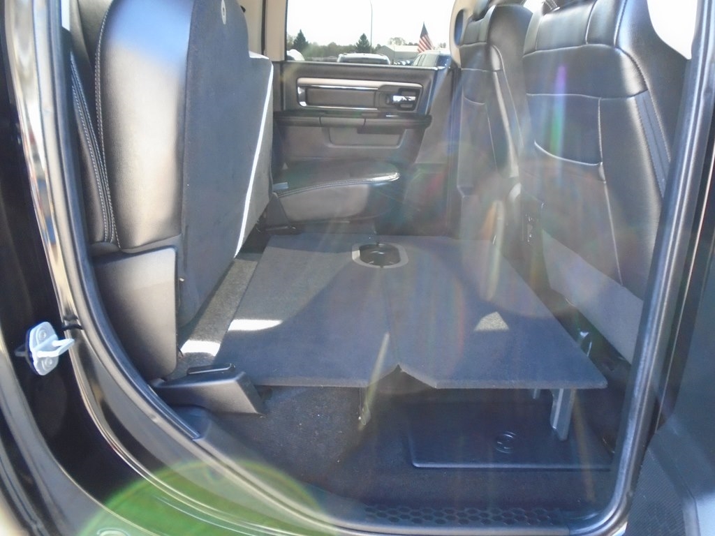 RAM 1500 Sport Crew Cab LWB 4WD 2014