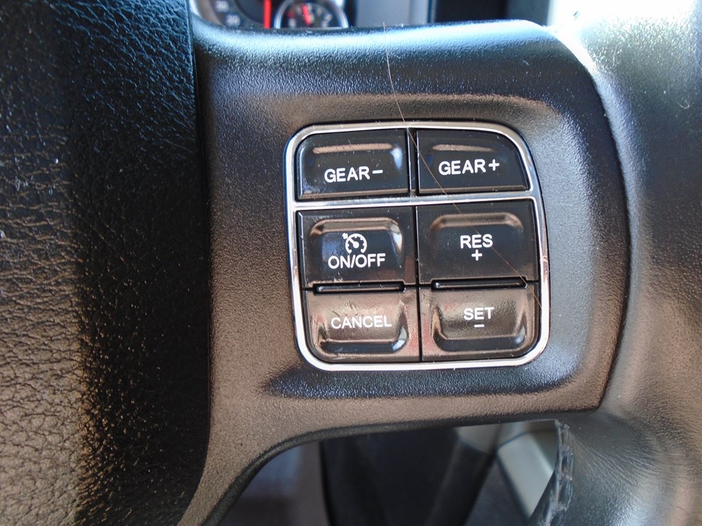 RAM 1500 Sport Crew Cab LWB 4WD 2014