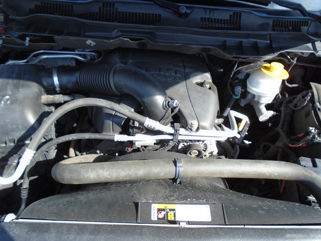 RAM 1500 Sport Crew Cab LWB 4WD 2014