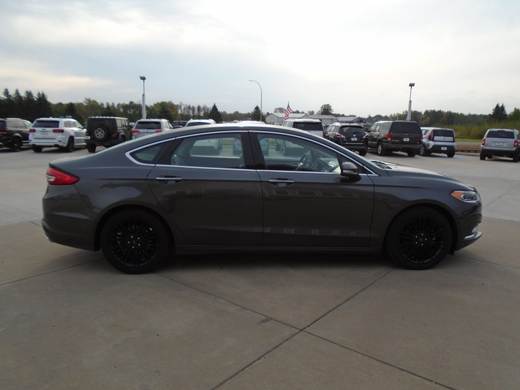 Ford Fusion SE 2017
