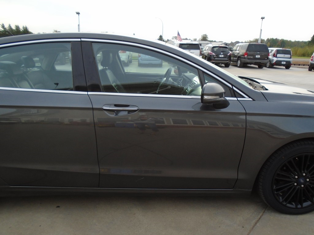 Ford Fusion SE 2017
