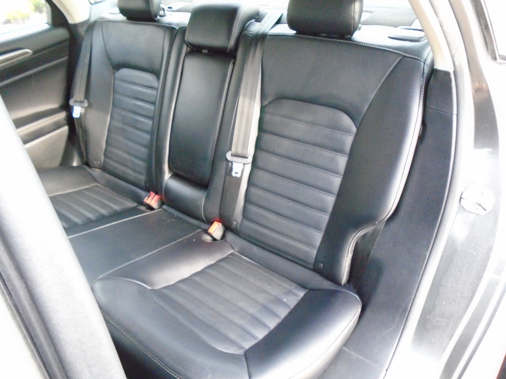 Ford Fusion SE 2017