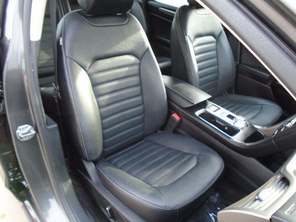 Ford Fusion SE 2017
