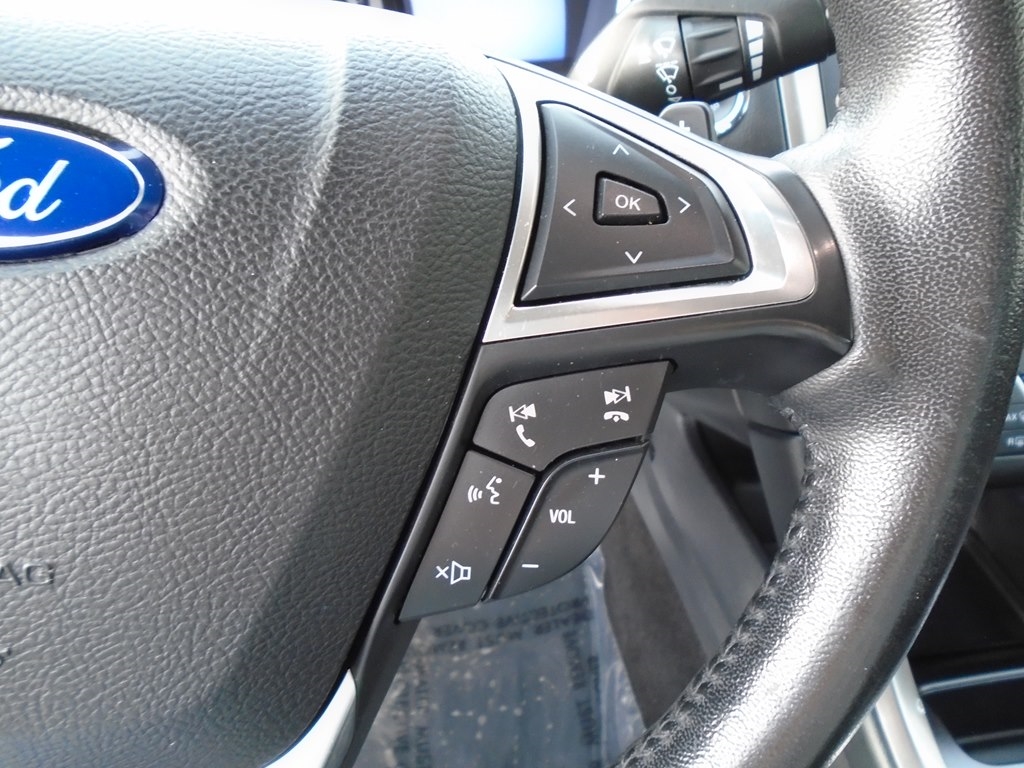 Ford Fusion SE 2017