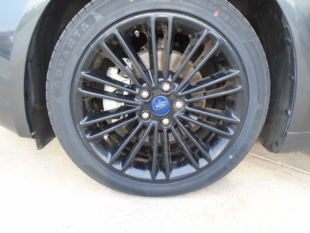 Ford Fusion SE 2017