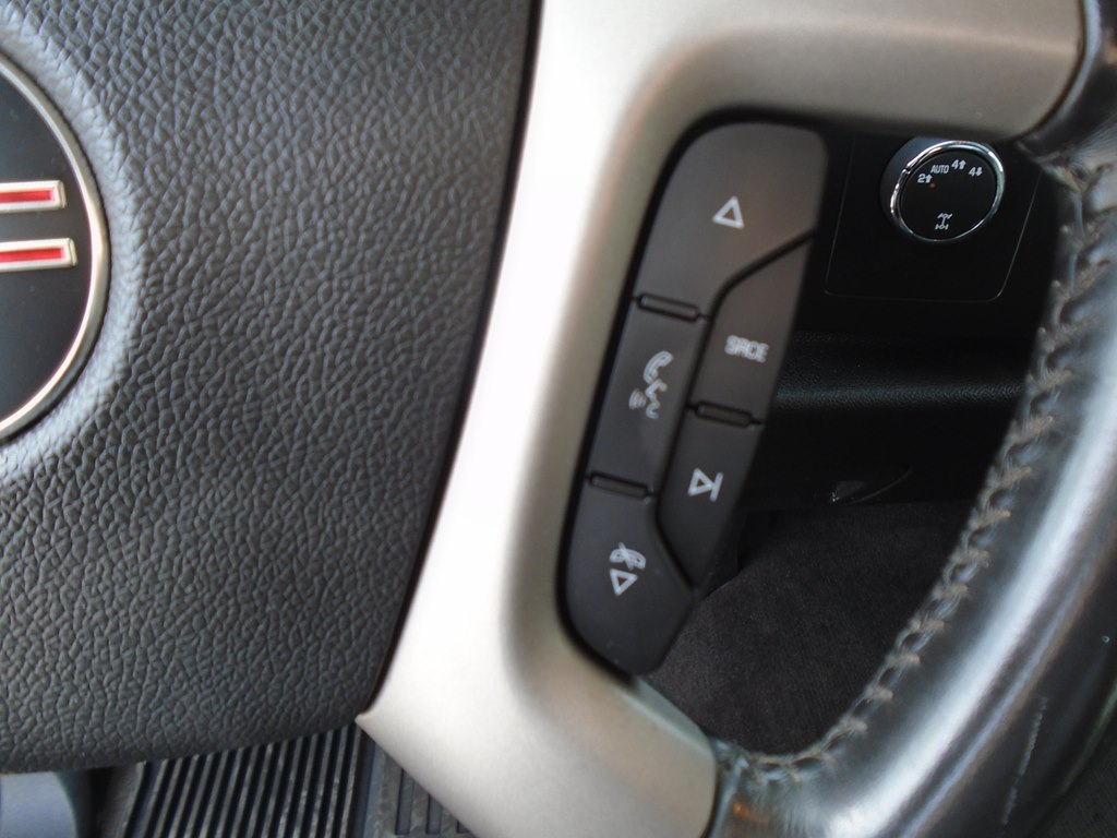 GMC Sierra 1500 SLE Crew Cab 4WD 2012