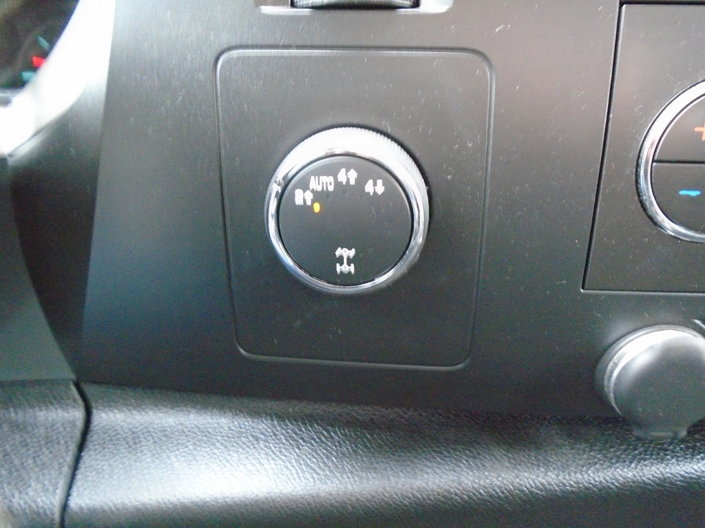 GMC Sierra 1500 SLE Crew Cab 4WD 2012