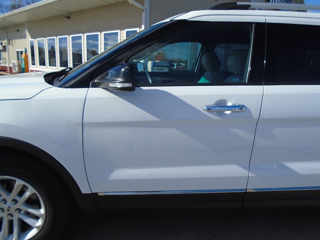 Ford Explorer XLT 4WD 2015