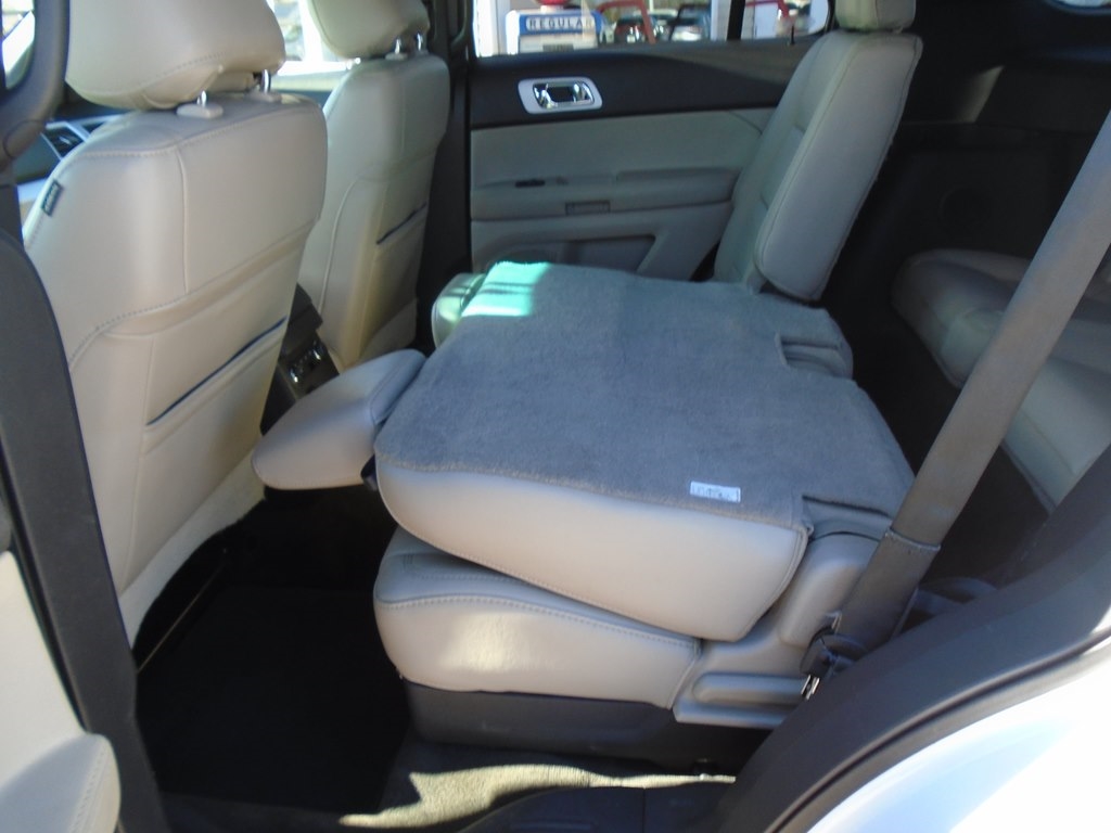 Ford Explorer XLT 4WD 2015