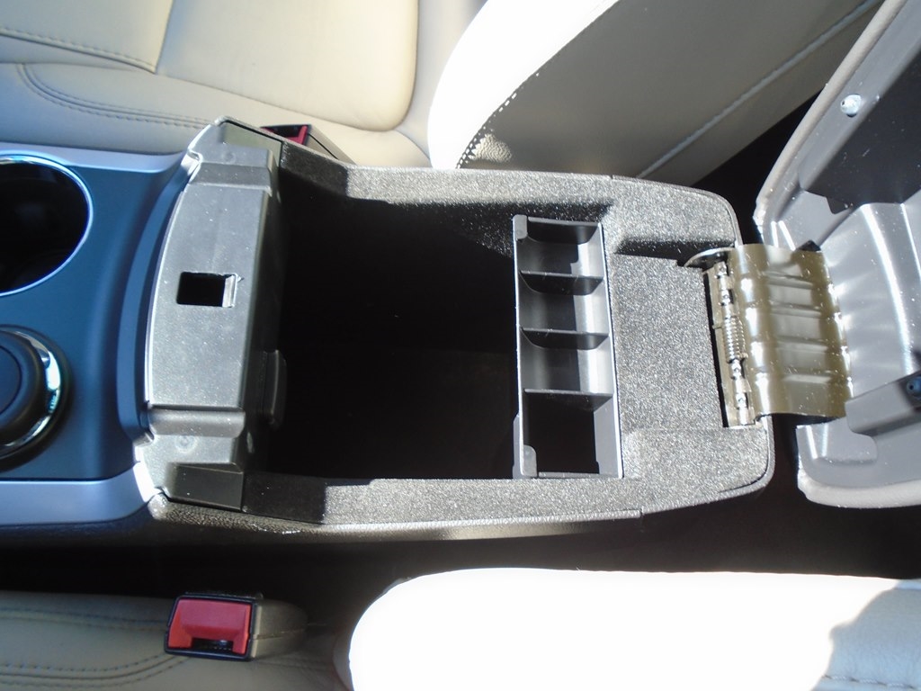 Ford Explorer XLT 4WD 2015