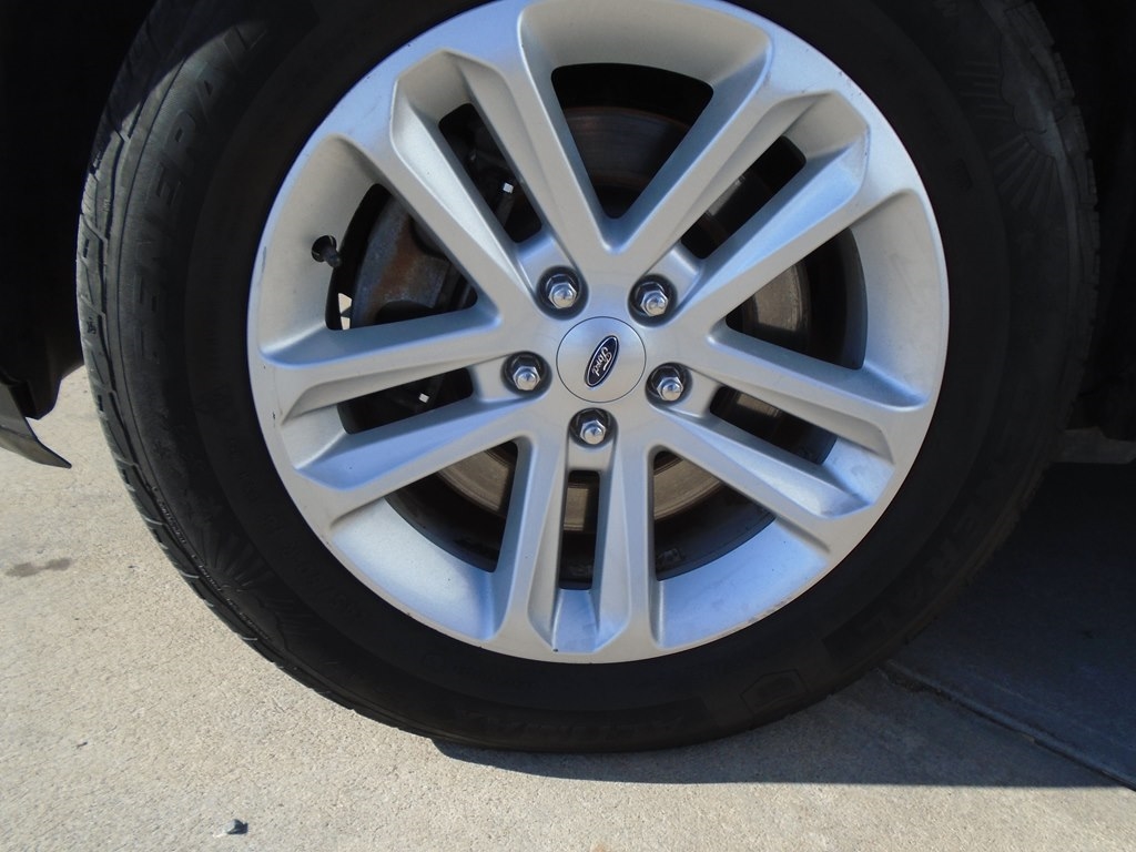 Ford Explorer XLT 4WD 2015