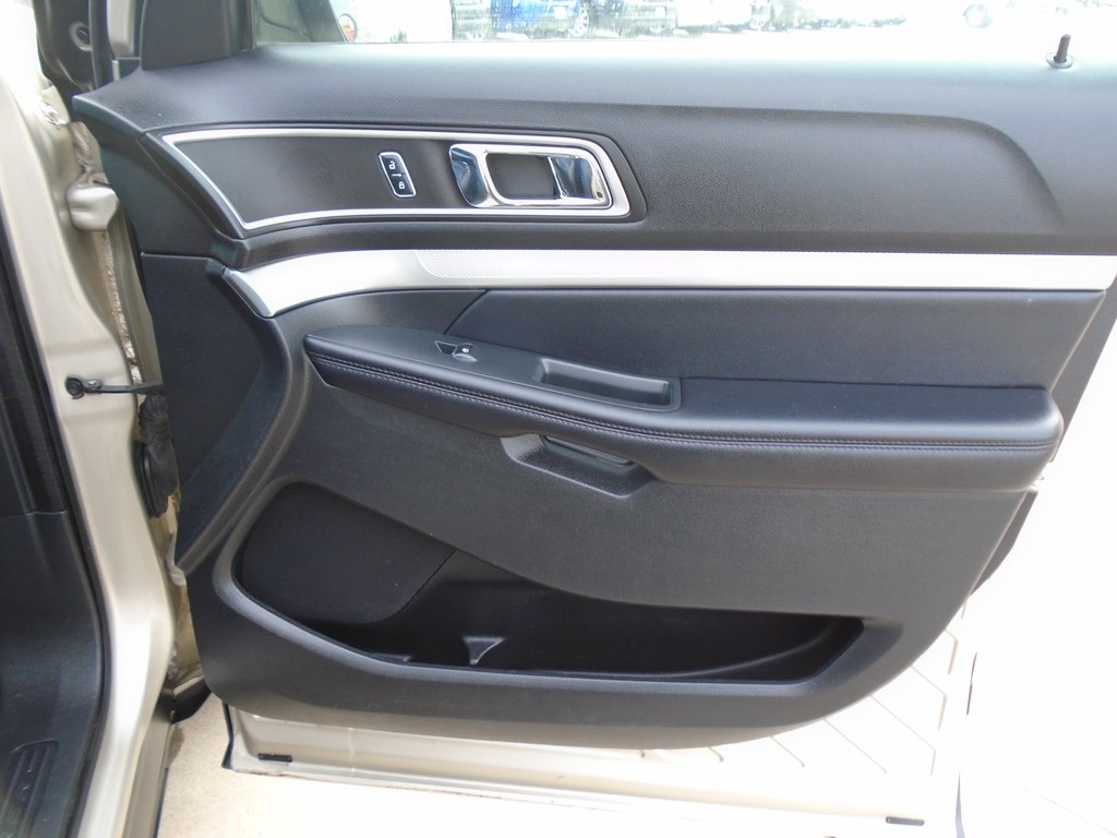 Ford Explorer XLT 4WD 2017