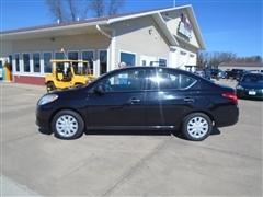 2012 Nissan Versa 