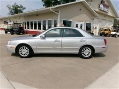 2004 Hyundai XG350 