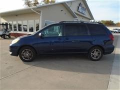 2005 Toyota Sienna 