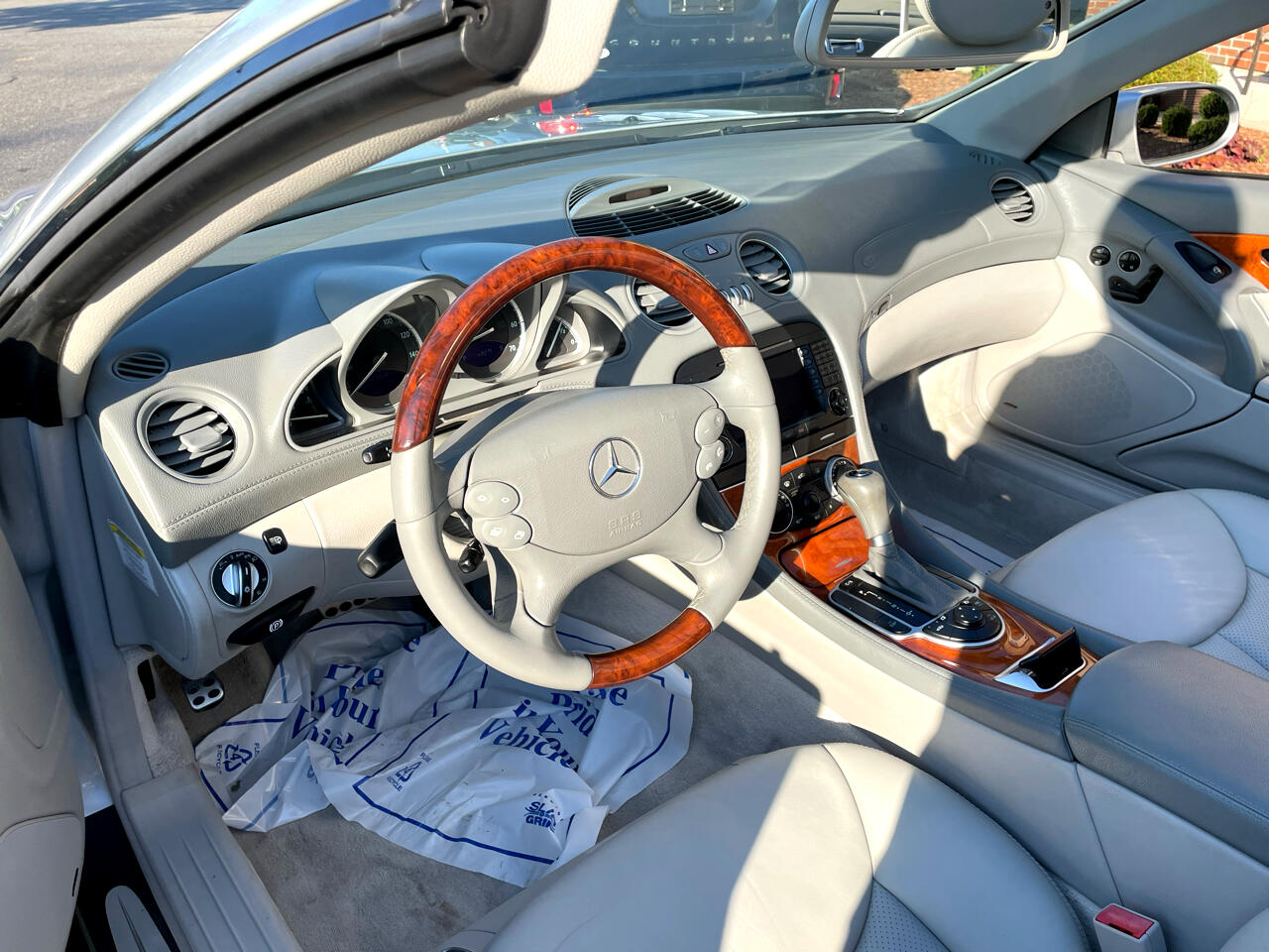Mercedes-Benz SL-Class SL500 2005 Mercedes-Benz SL-Class SL500 2005