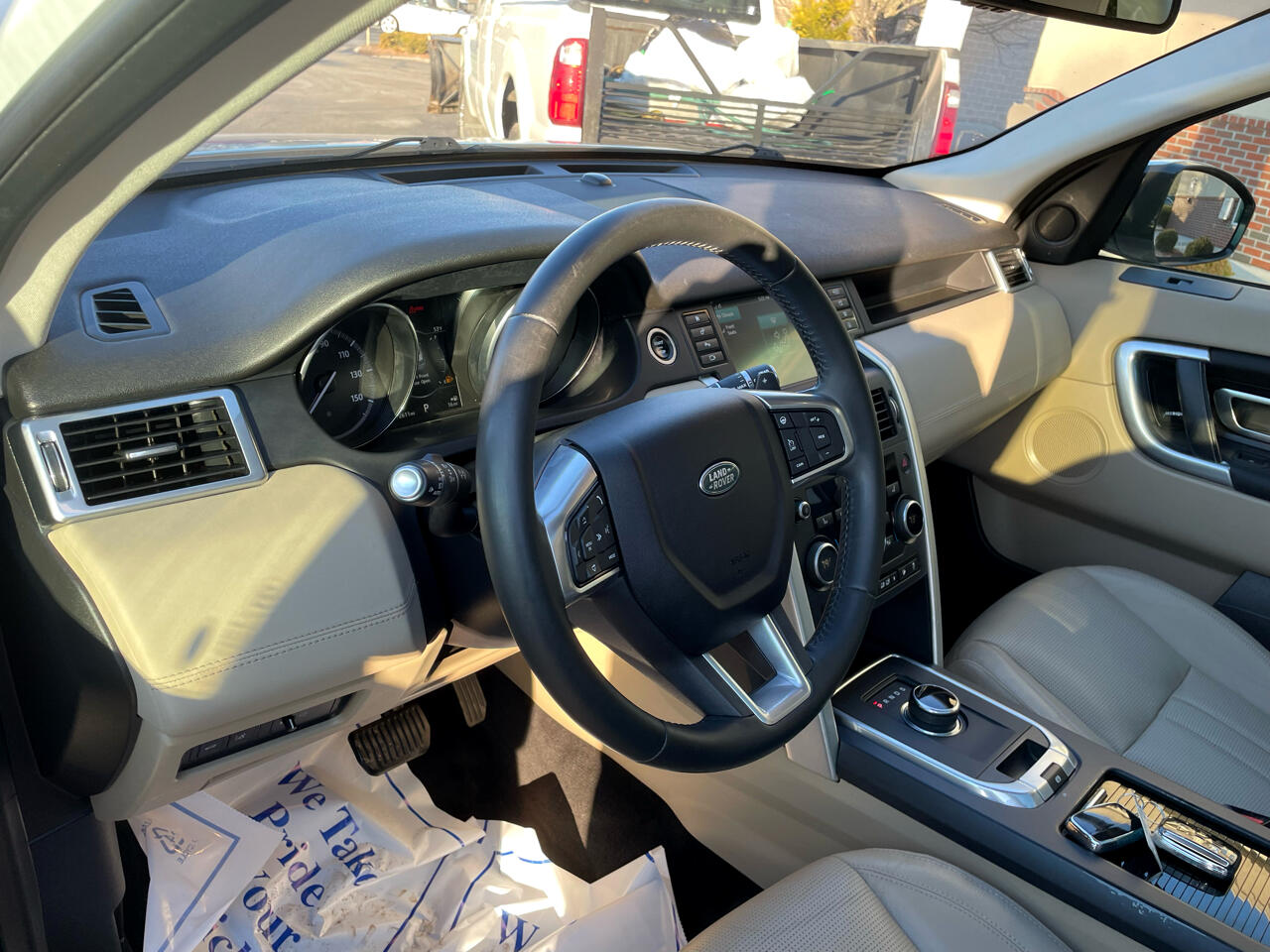 Land Rover Discovery Sport HSE 2017 Land Rover Discovery Sport HSE 2017