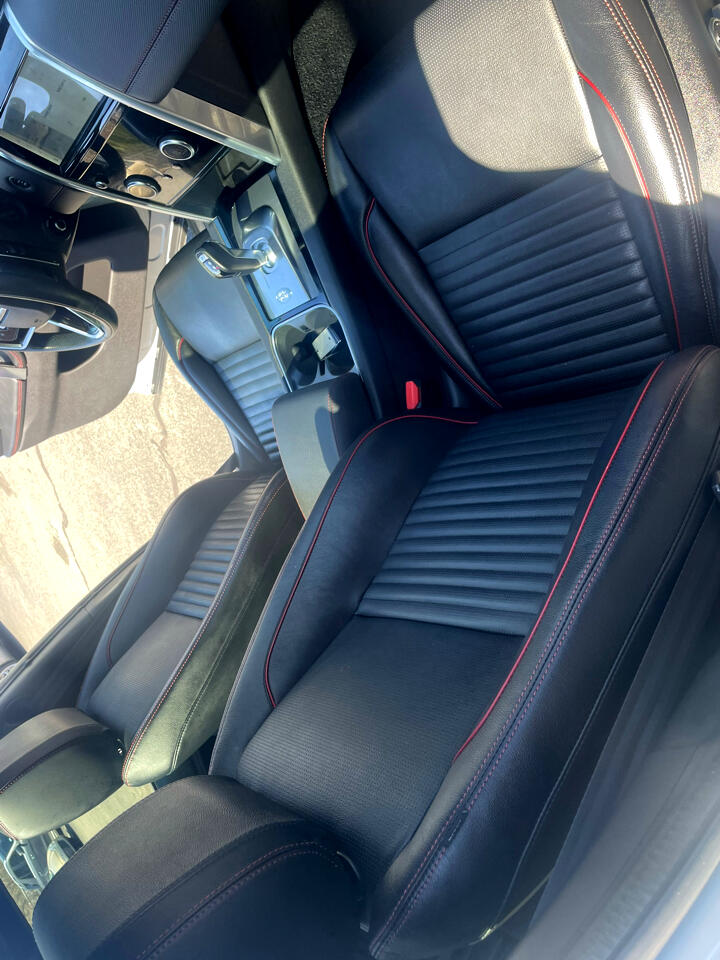 Land Rover Discovery Sport R-Dynamic S 2021 Land Rover Discovery Sport R-Dynamic S 2021