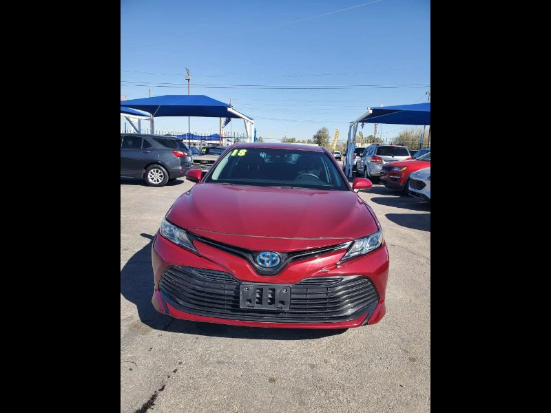 Toyota Camry Hybrid XLE 2018