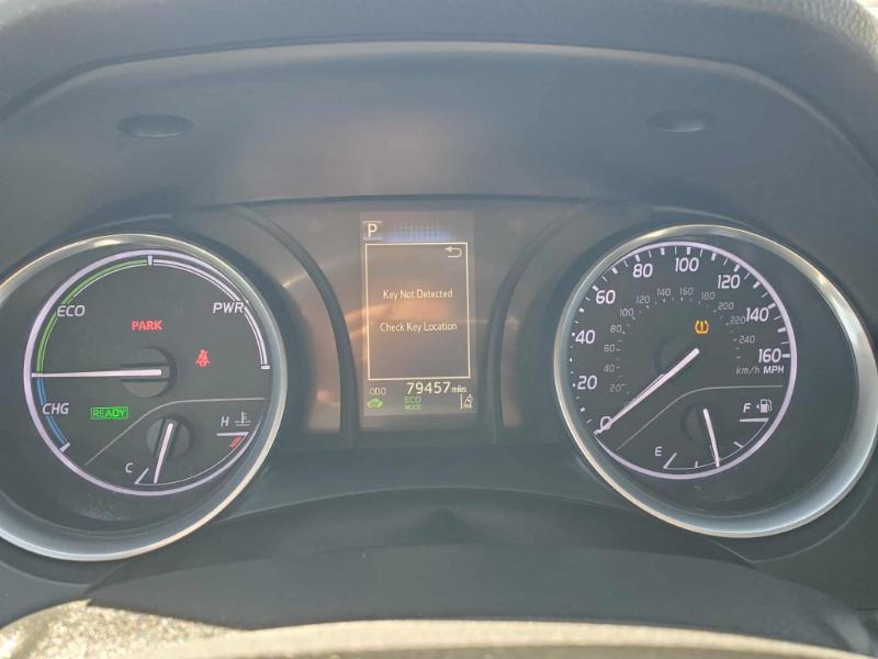 Toyota Camry Hybrid XLE 2018