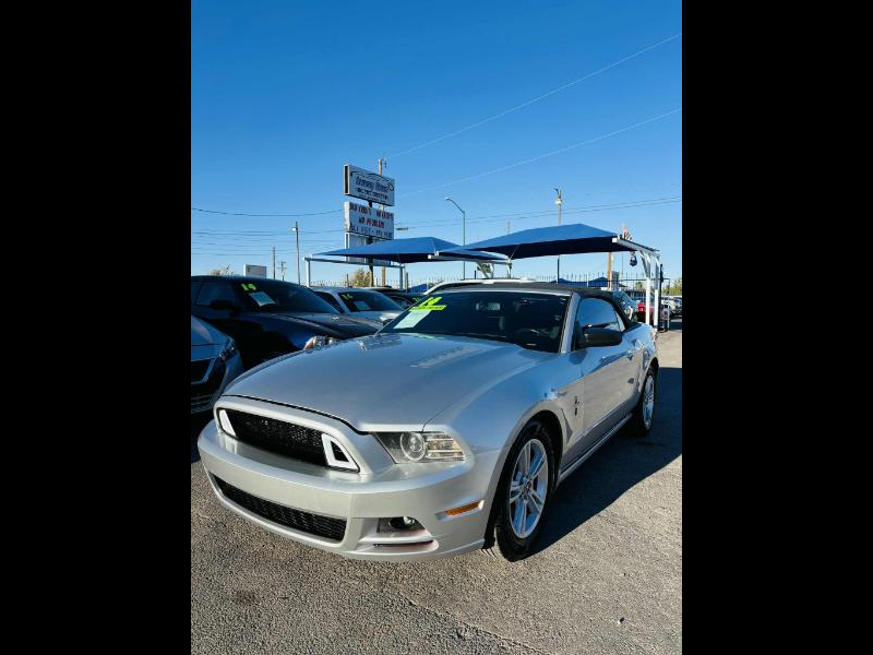 2014 Ford Mustang V6 Convertible