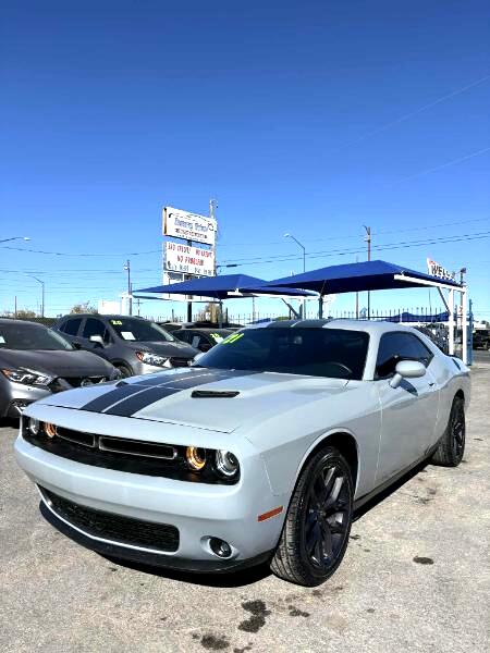 Dodge Challenger SXT 2021