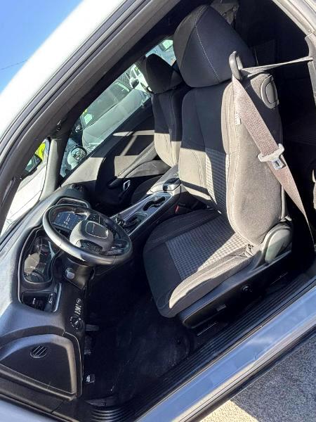 Dodge Challenger SXT 2021