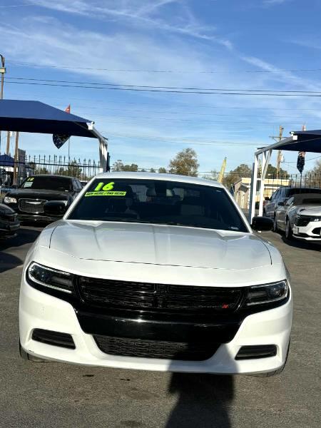 Dodge Charger SE 2016