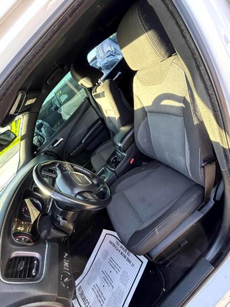 Dodge Charger SE 2016