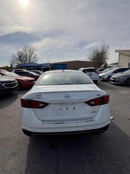 Nissan Altima 2.5 SR AWD 2021