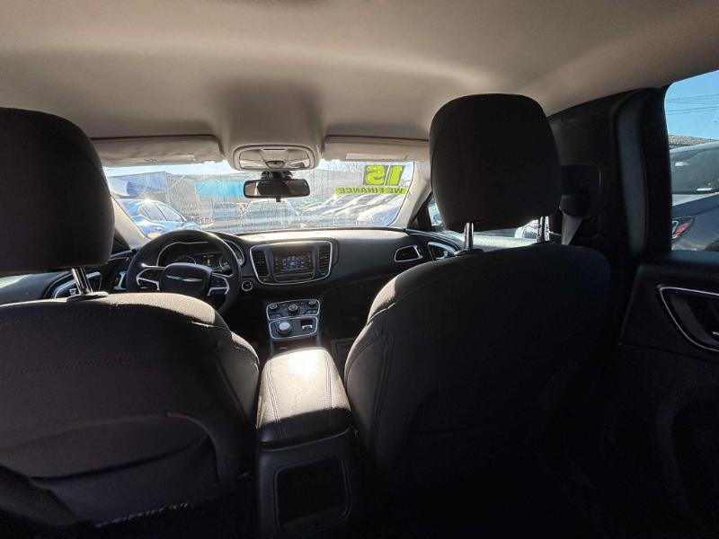 Chrysler 200 Limited 2015