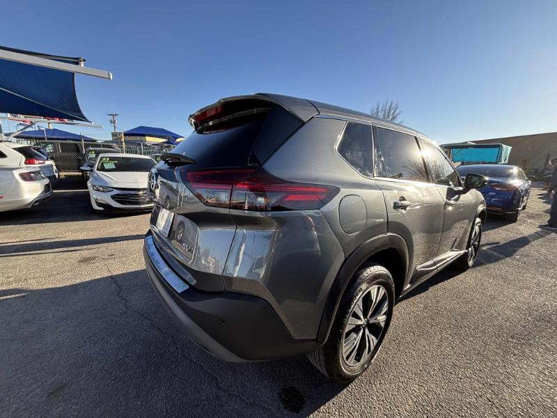 Nissan Rogue SV 2021