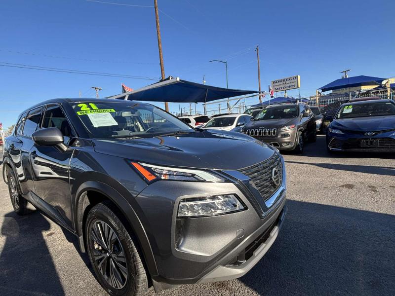 Nissan Rogue SV 2021