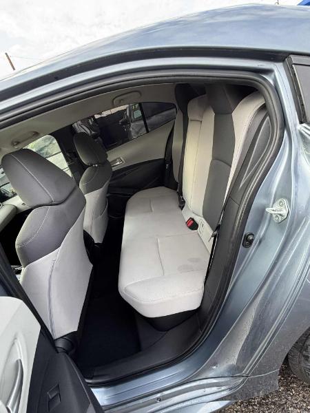 Toyota Corolla LE Hybrid 2021