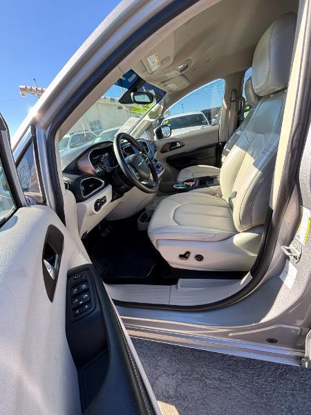 Chrysler Voyager LXI 2021