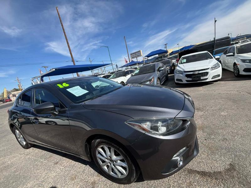 Mazda MAZDA3 i Grand Touring AT 5-Door 2016