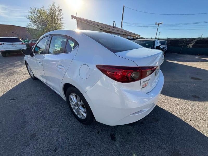 Mazda MAZDA3 i Sport AT 4-Door 2016
