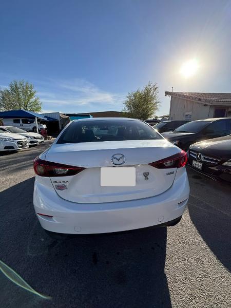 Mazda MAZDA3 i Sport AT 4-Door 2016