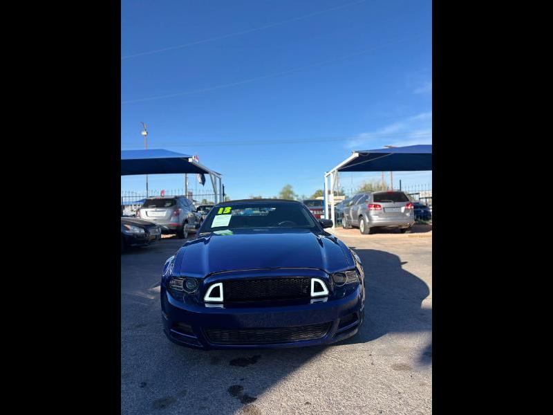 2013 Ford Mustang V6 Convertible