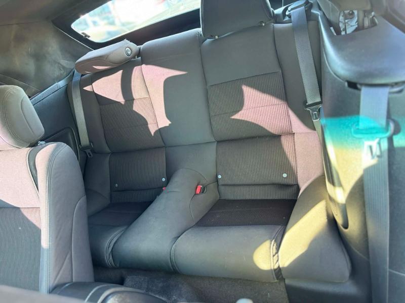 Ford Mustang V6 Convertible 2013