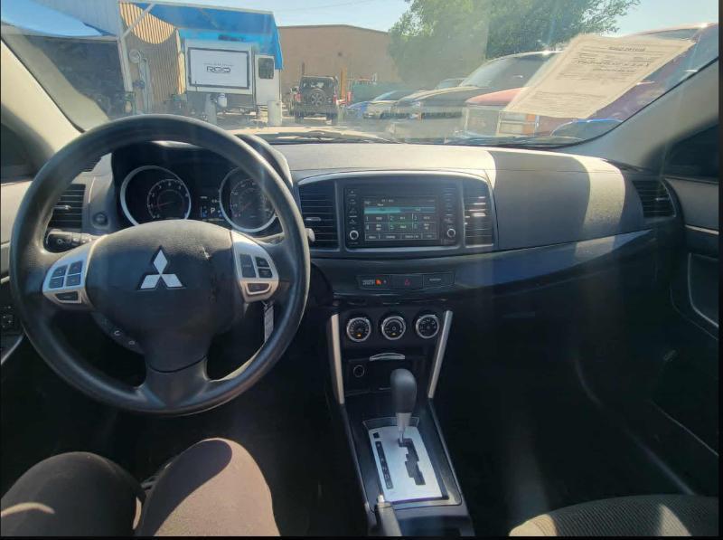 Mitsubishi Lancer ES 5M 2017