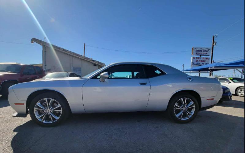 Dodge Challenger SXT AWD 2021