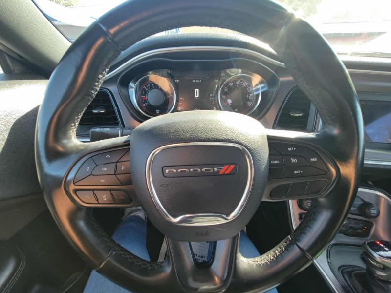 Dodge Challenger SXT AWD 2021